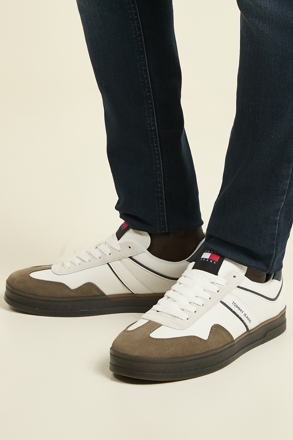 נעלי סניקרס גריניץ' רטרו TOMMY HILFIGER